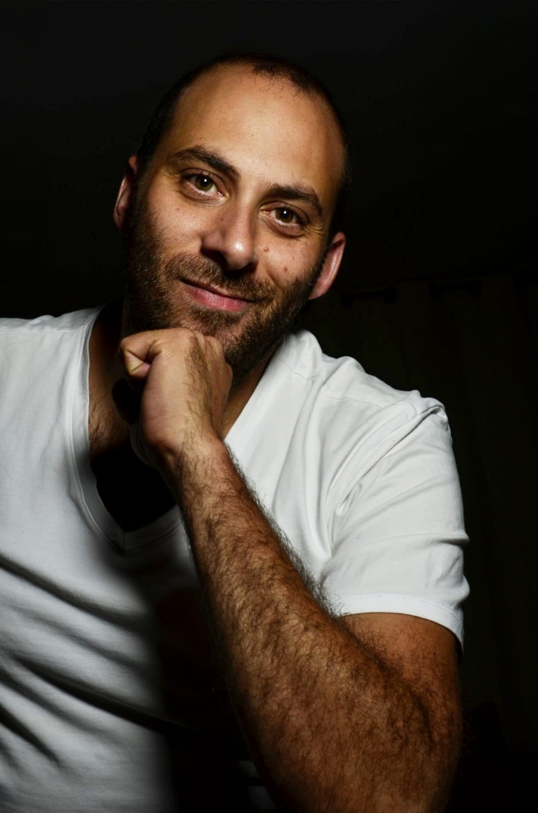 Diego Farah, productor gráfico y fundador de DIFEL, imprenta en Santiago